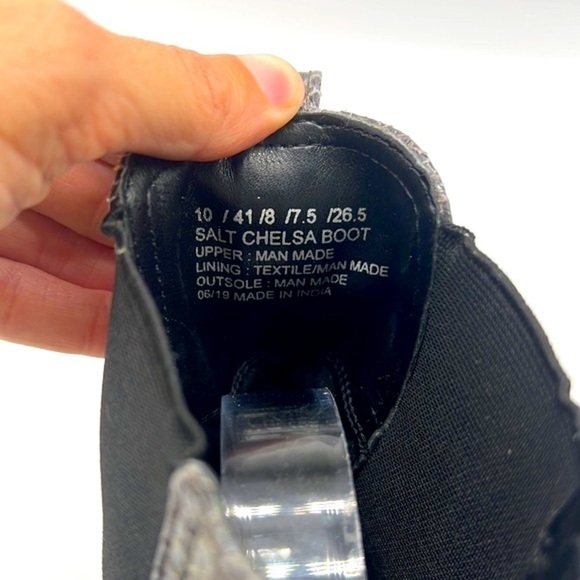 Kenneth Cole Reaction - Chelsea Salt Snakeskin Pull On Ankle Boot Size 10 - Picture 8 of 14